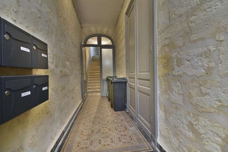 Appartement à BORDEAUX