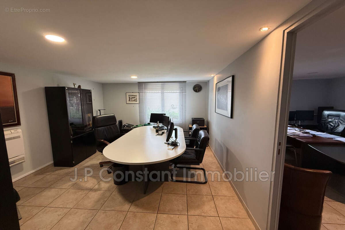 Commerce à LA CIOTAT