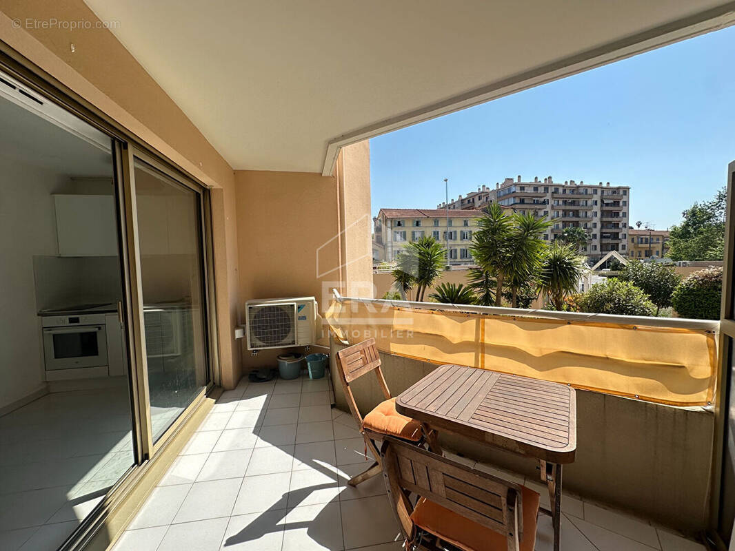 Appartement à CAGNES-SUR-MER