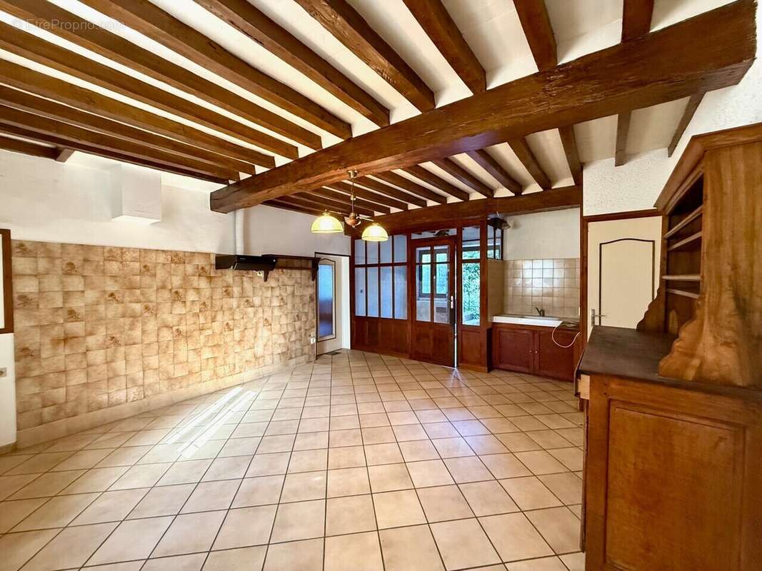 Maison à CHATILLON-SAINT-JEAN