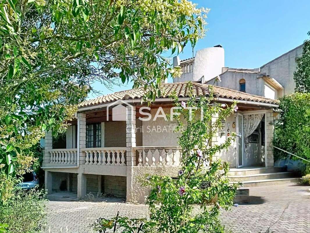 Photo 2 - Maison à LESPIGNAN