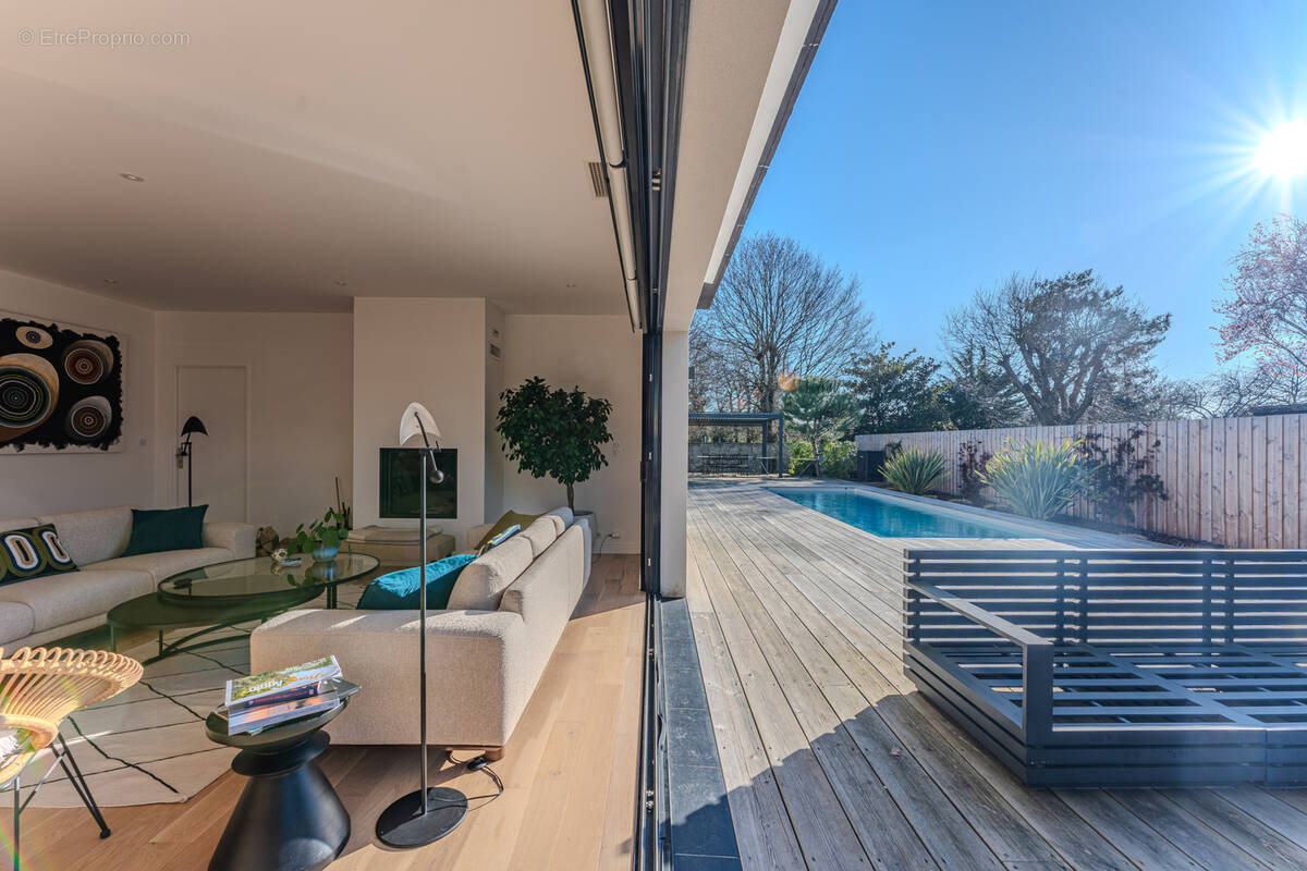 Maison à GUJAN-MESTRAS