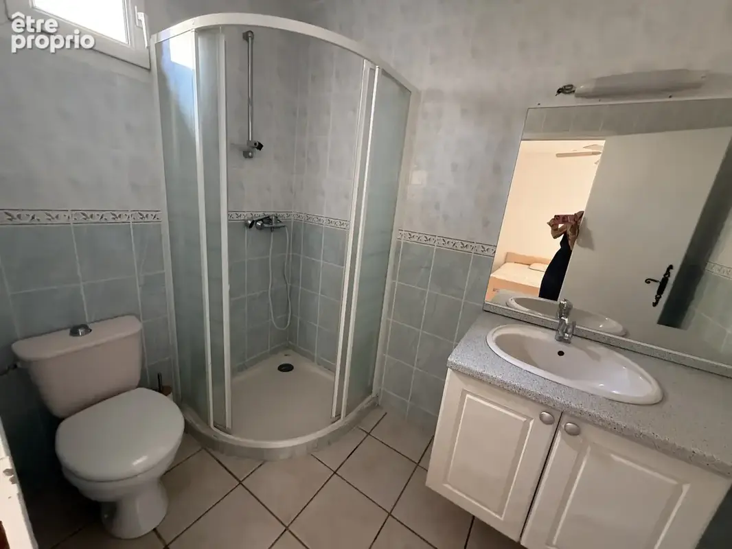 Rare sur le secteur ! Villa avec T2 indépendant, piscine, garage 60 m2 et revenus locatifs. - photo 15