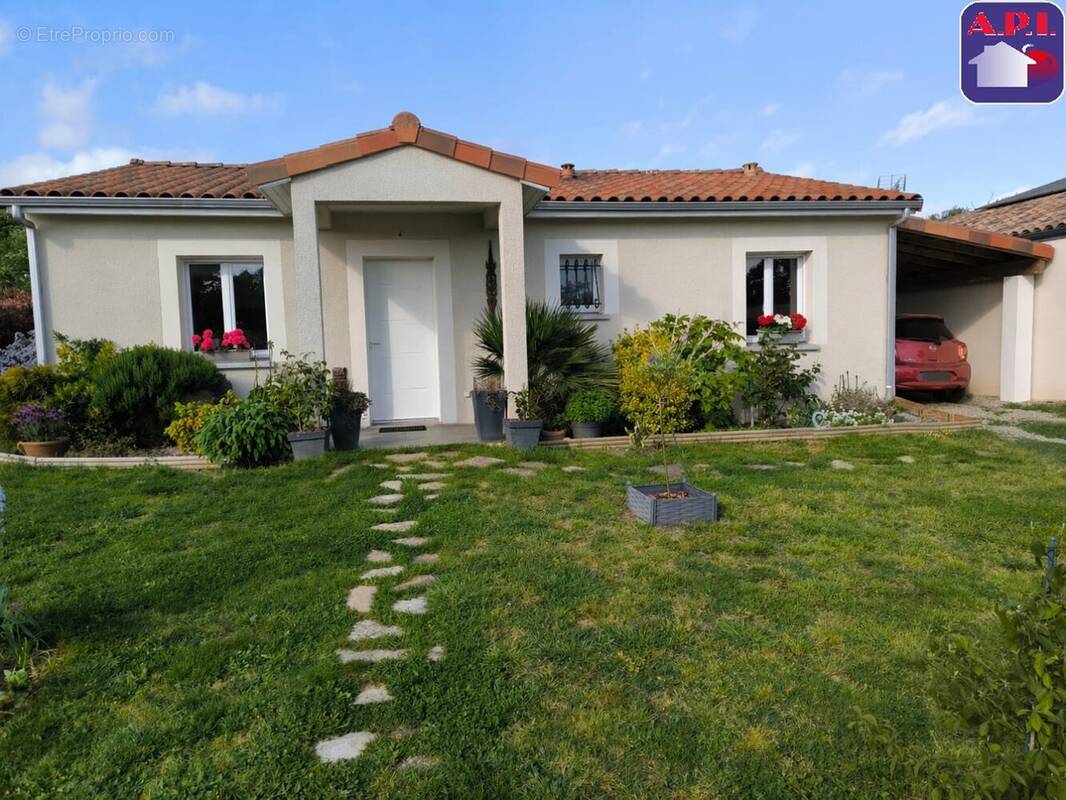 Maison à PUYDANIEL