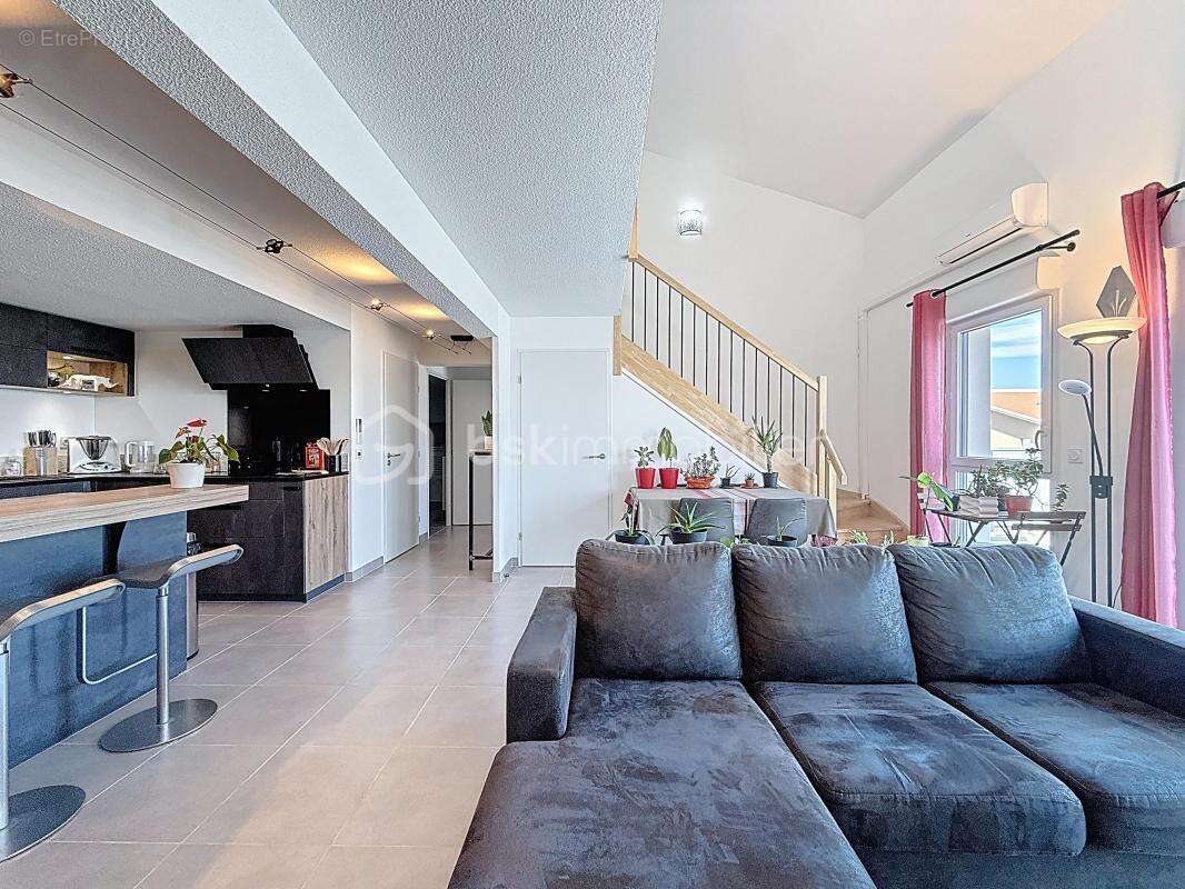 Appartement à SAINT-BRES