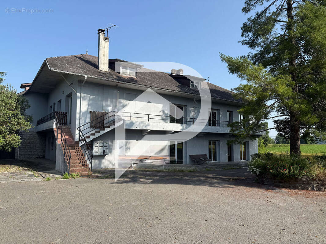 Appartement à OLORON-SAINTE-MARIE