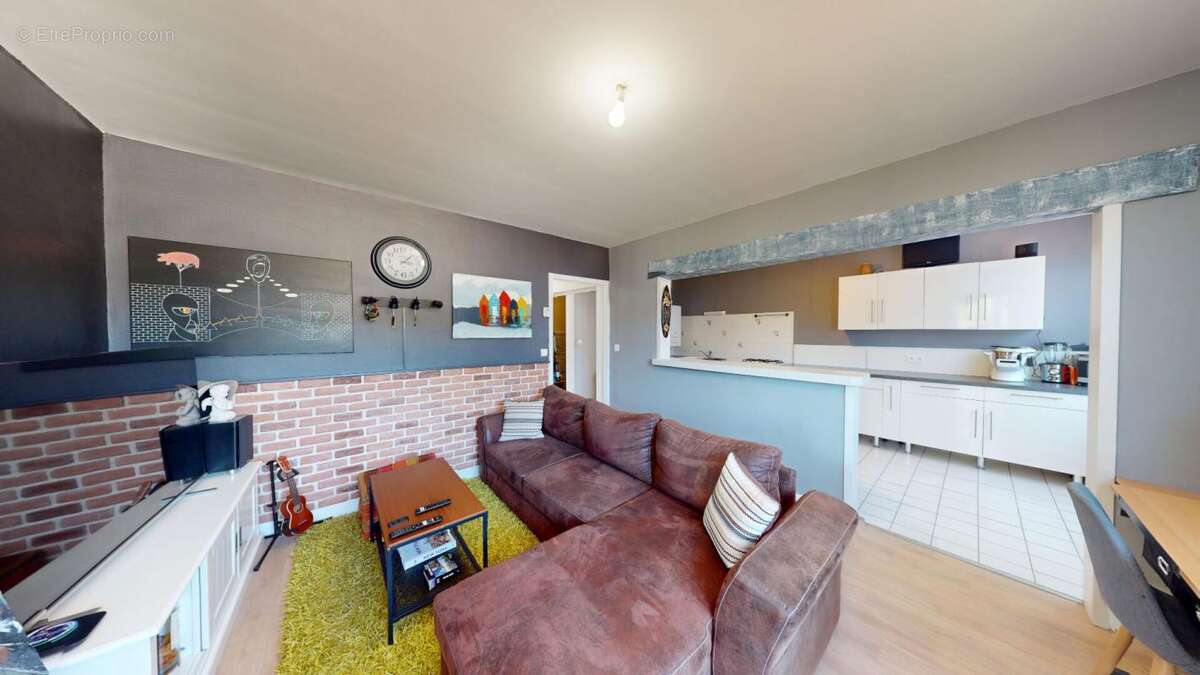 Appartement Vierzon 3 pièce(s) 77,93 m² - photo 4