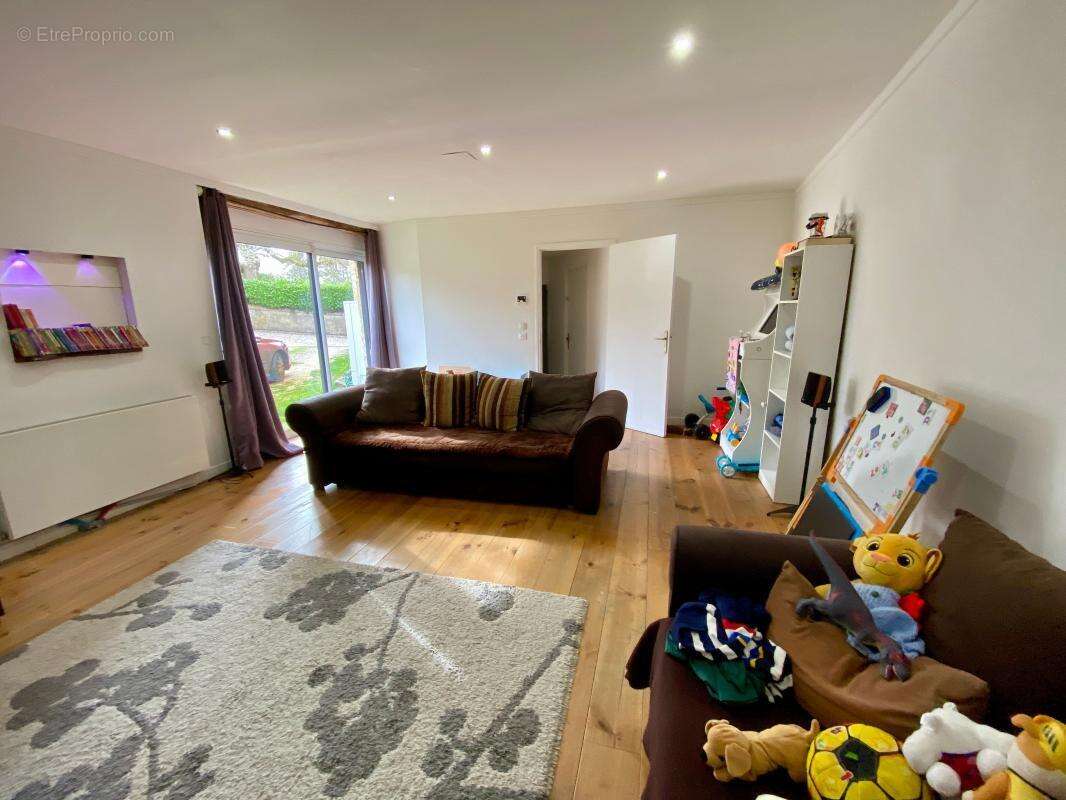 Maison à SAINTE-ALVERE