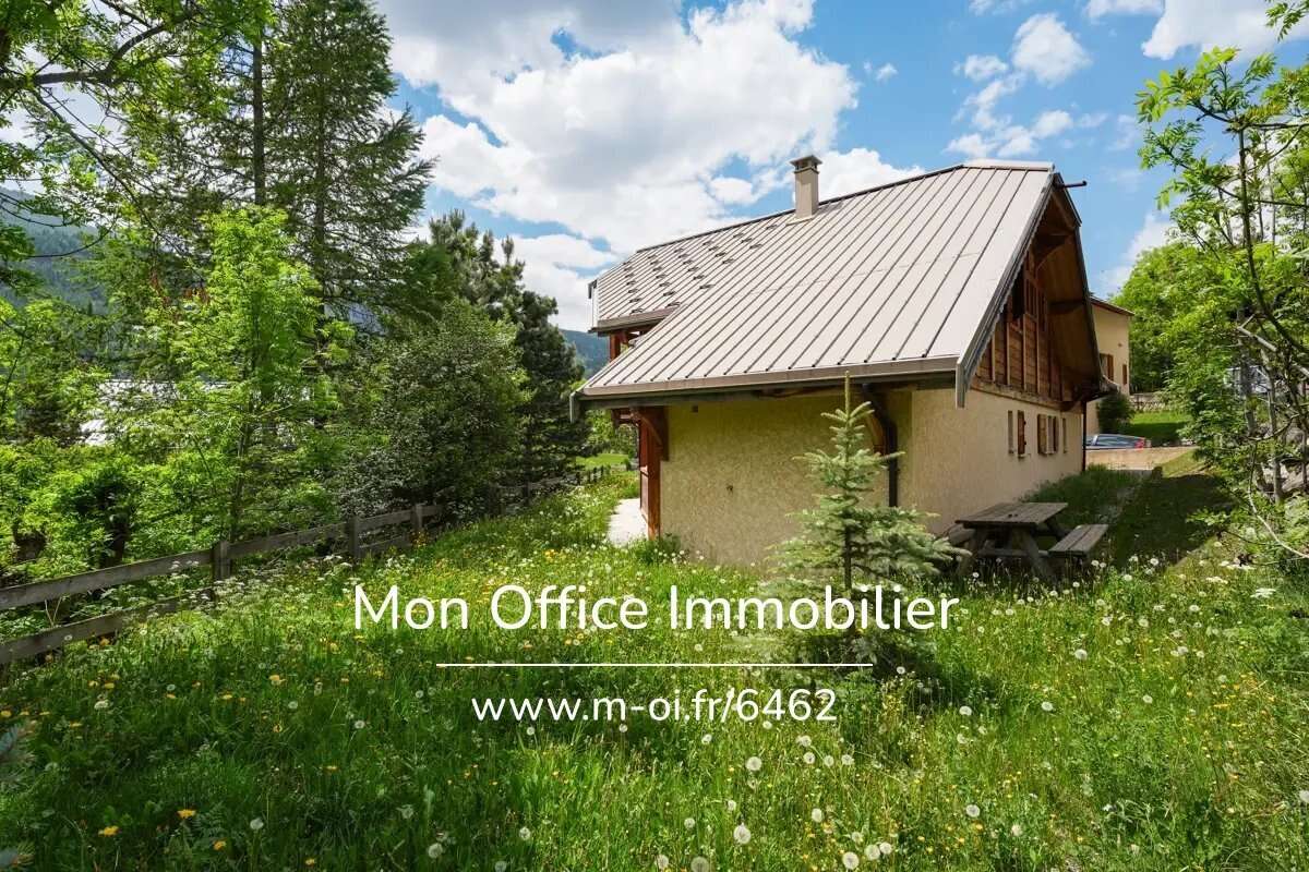 Référence : 6462-MBE - Chalet Lombard Type 5 avec Sauna/Jacuzzi + Garage - photo 12