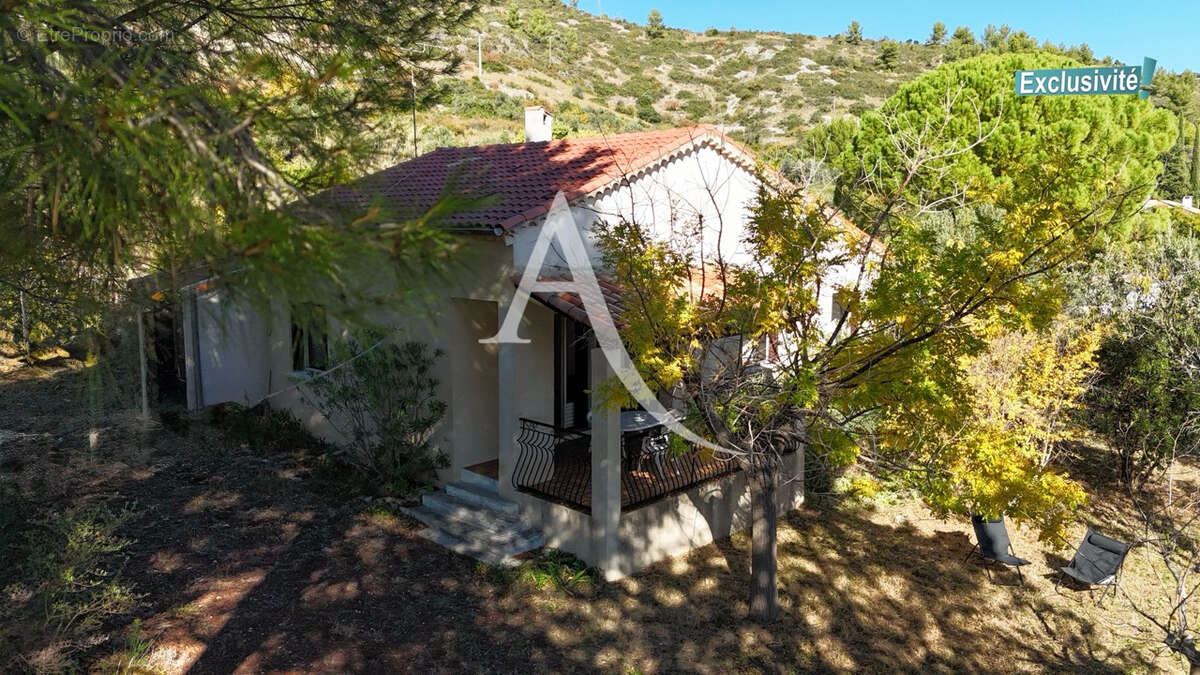 Maison à SAINT-JEAN-DE-FOS