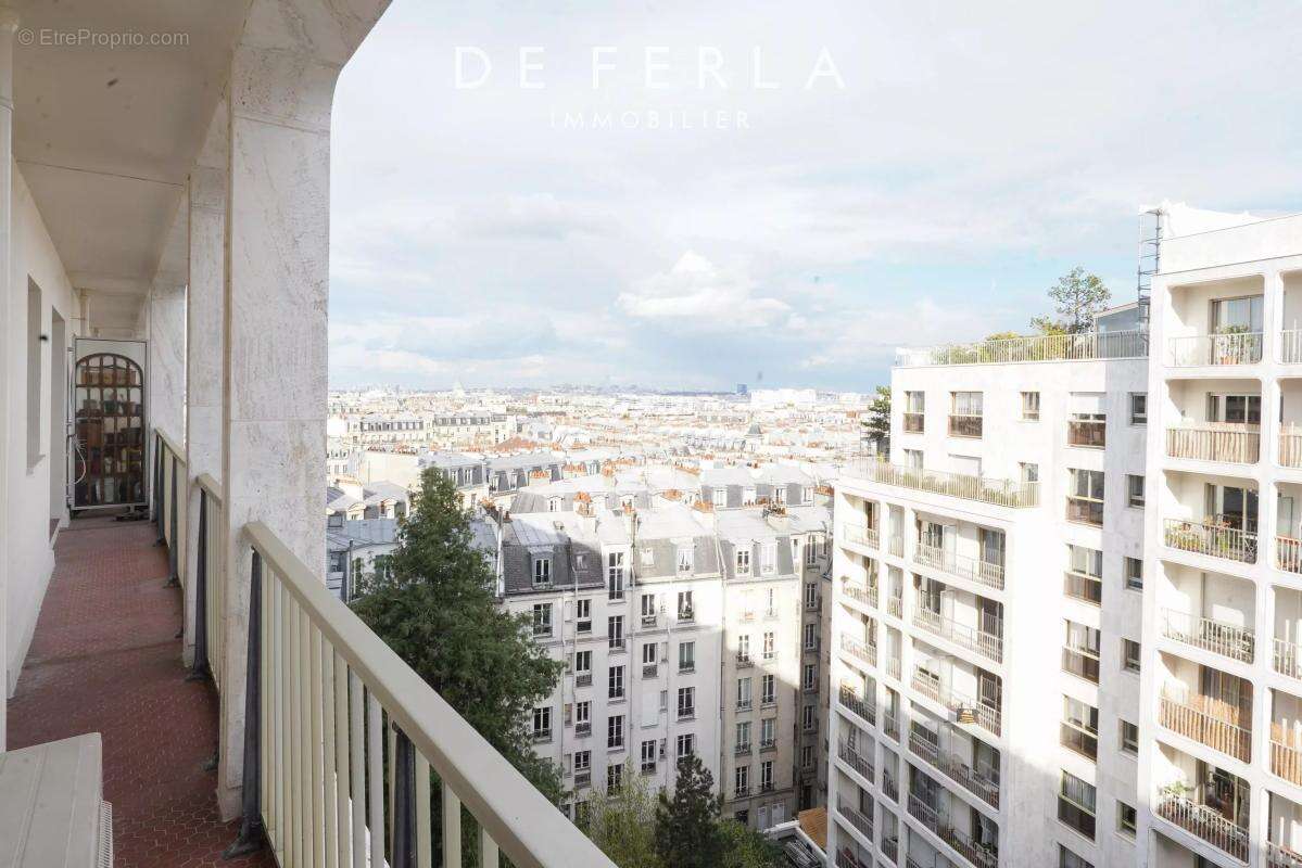 Appartement à PARIS-14E