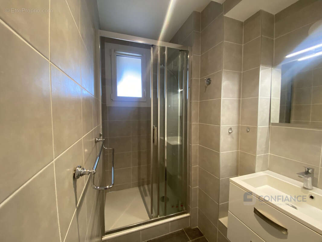Appartement à VILLEURBANNE