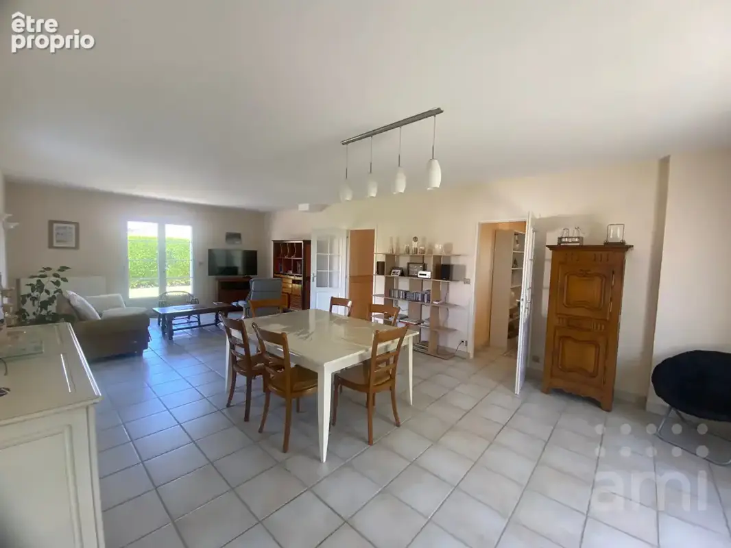 Maison Aiffres 7 pièces -158 m2 - photo 4