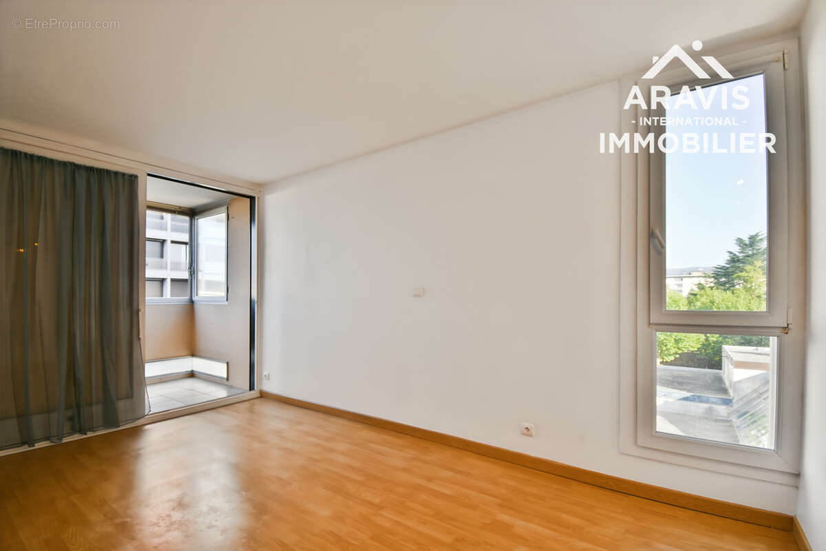 Appartement de 4 pièces de 79 m2 - photo 6