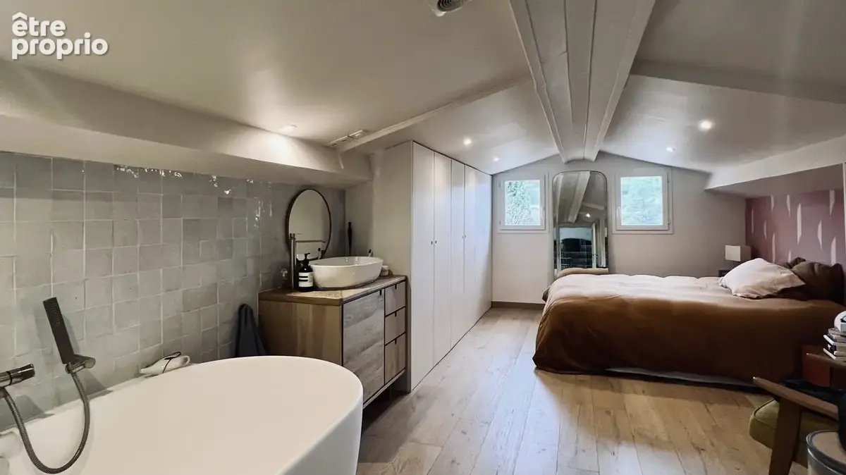 Maison avec piscine au calme - photo 11