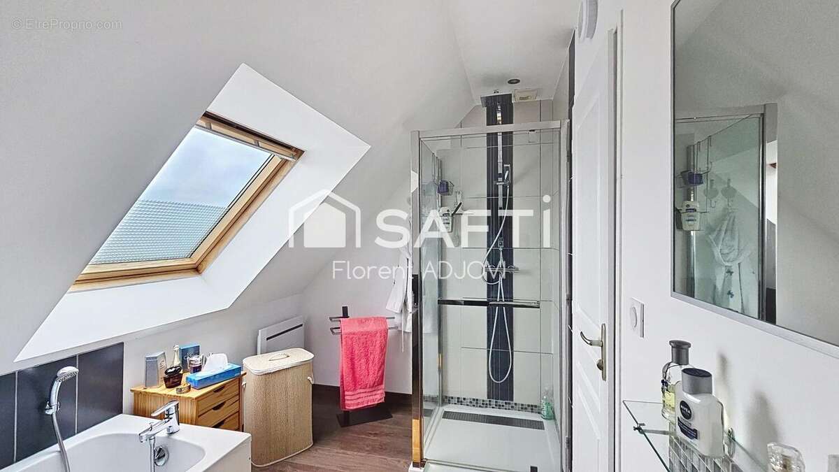 Maison 89 m² à Arneke  - photo 8