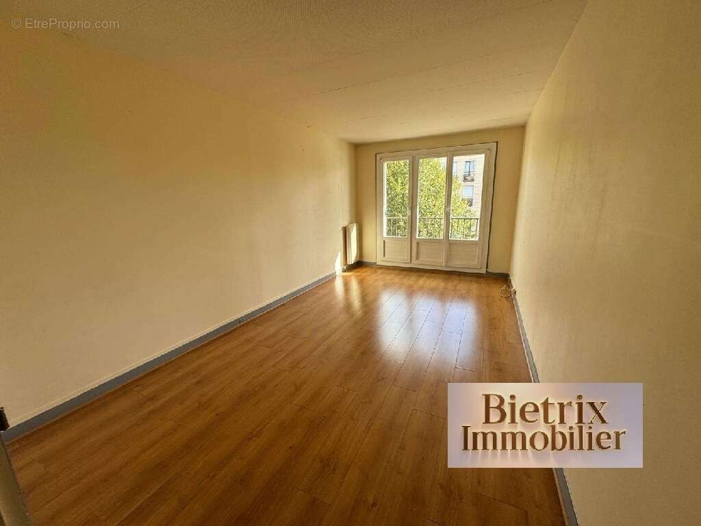 Appartement à L'ISLE-ADAM