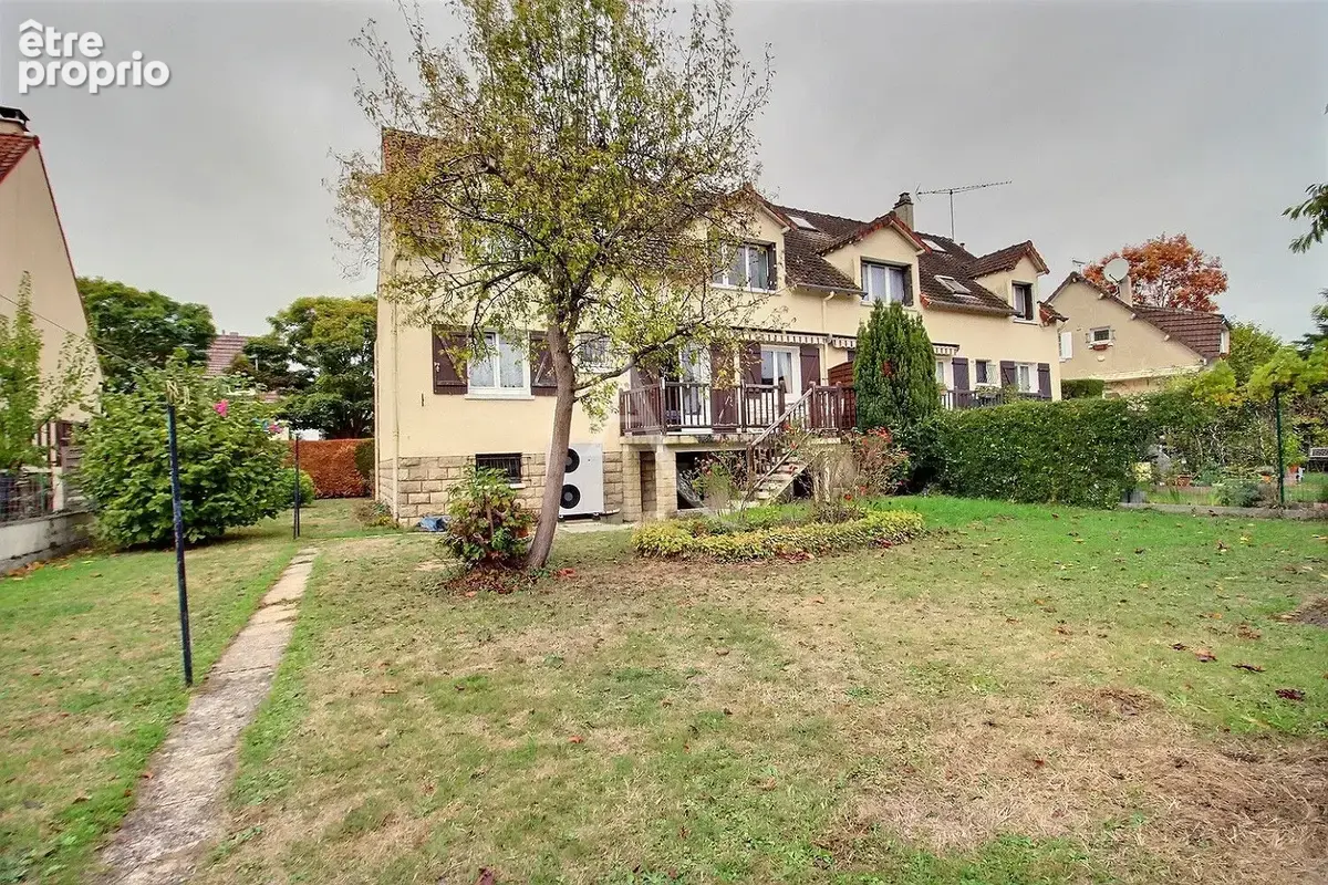 Maison familiale de 140m² dans le quartier de la marnière à Maurepas - photo 13
