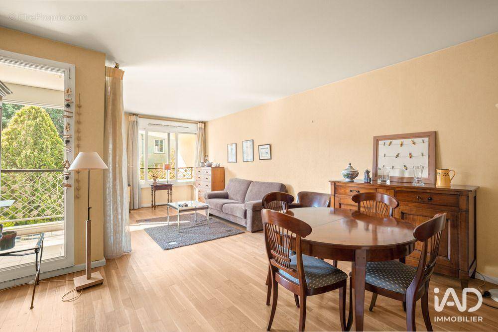 Photo 1 - Appartement à ECULLY