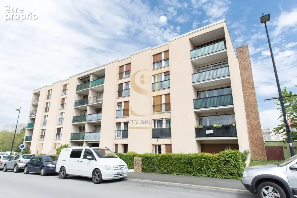 Appartement à EPINAY-SOUS-SENART