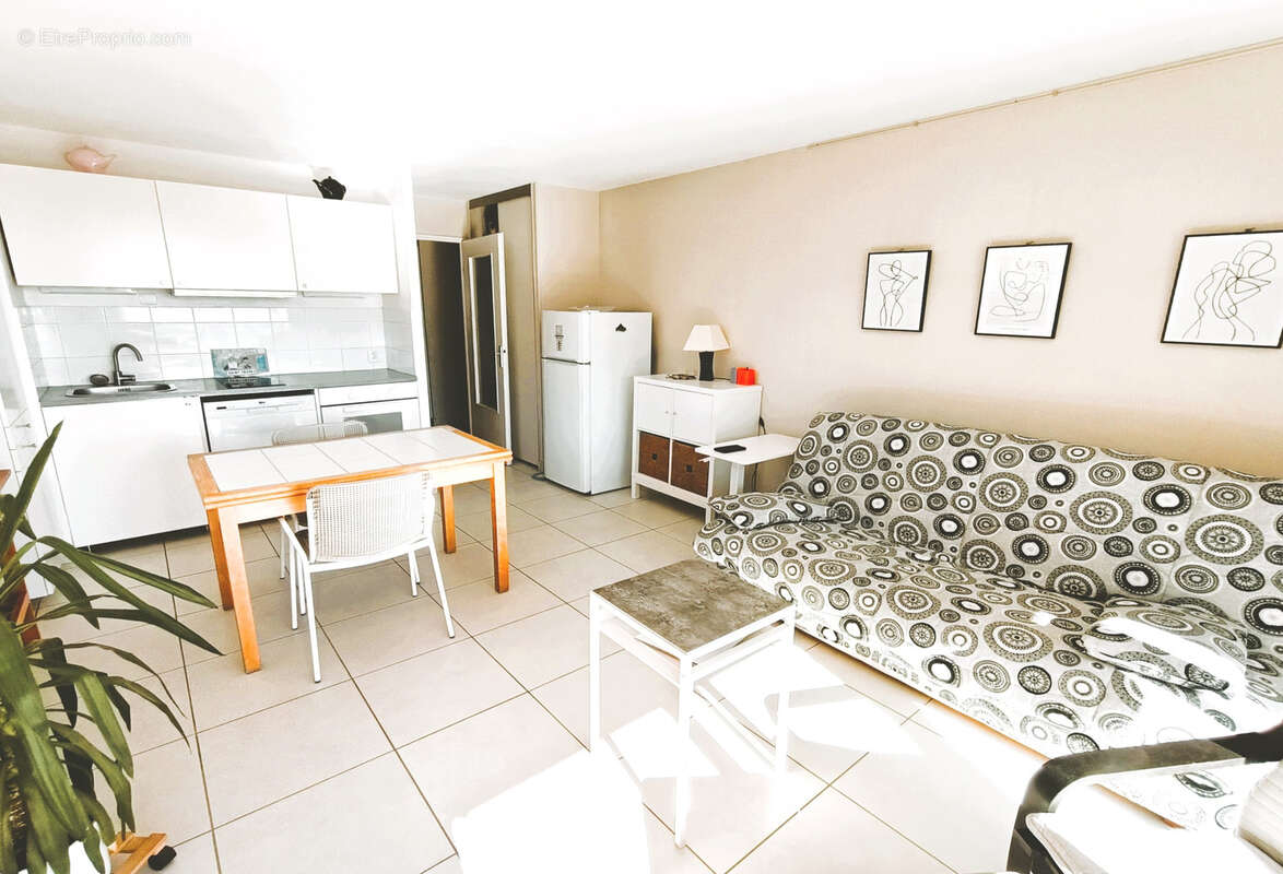 Appartement à FREJUS