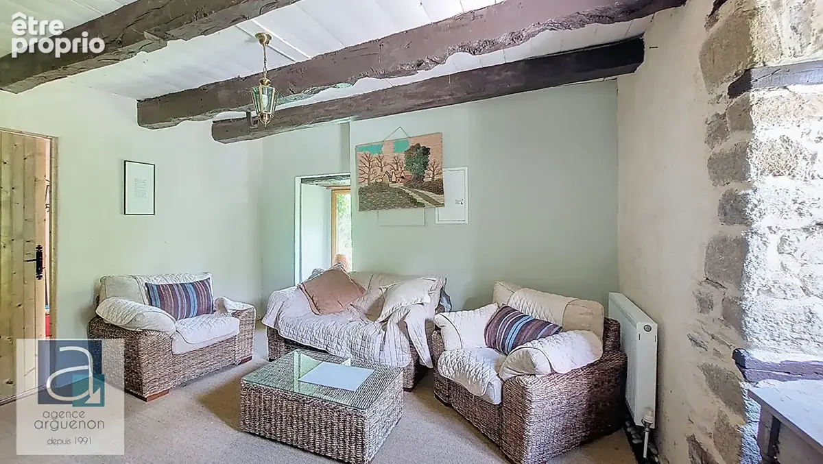 EXCLUSIVITE Cadre exceptionnel en bordure de rivière, dépendances - photo 12
