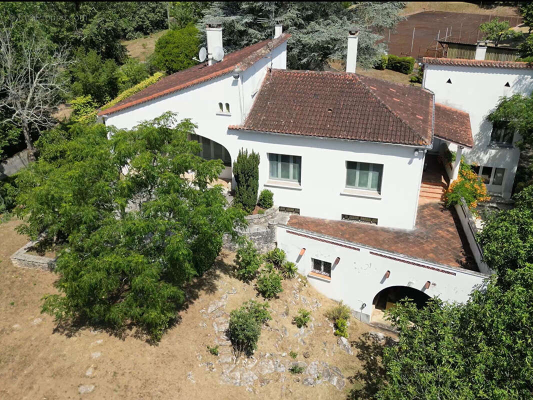 Maison à CONDEZAYGUES