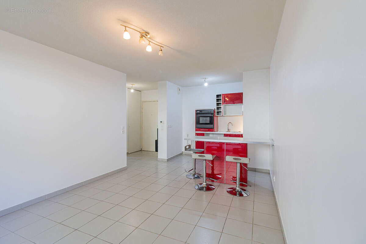 Appartement à MARSEILLE-12E