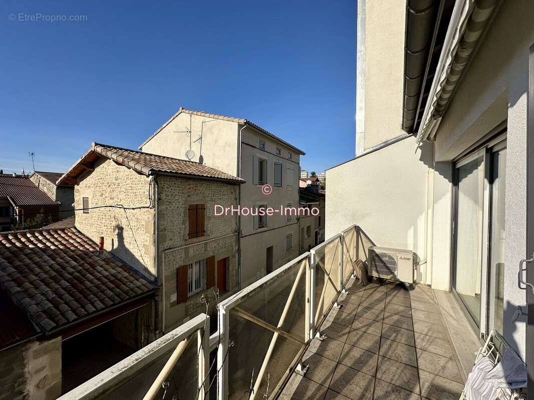 Appartement à ROMANS-SUR-ISERE