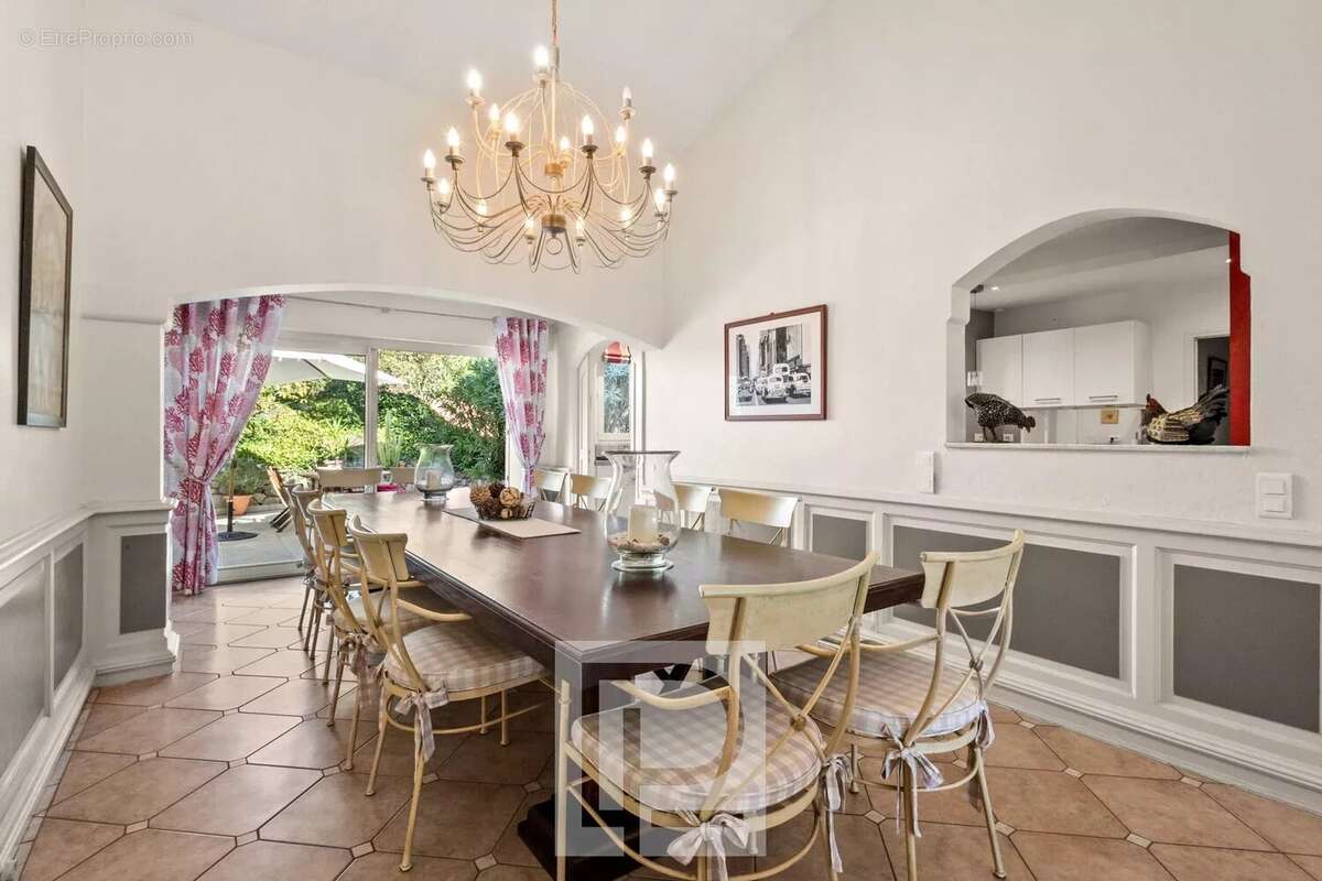 Superbe propriété de charme au calme absolu avec tennis – Aux portes de Mougins - photo 15
