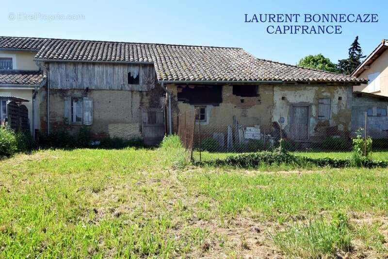 Maison à SAINT-NICOLAS-DE-LA-GRAVE