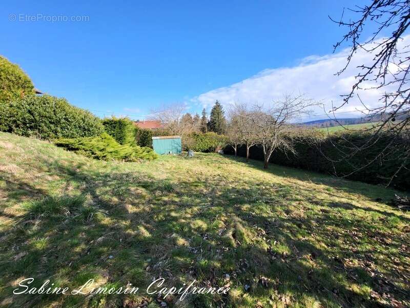 Maison à COURTELEVANT
