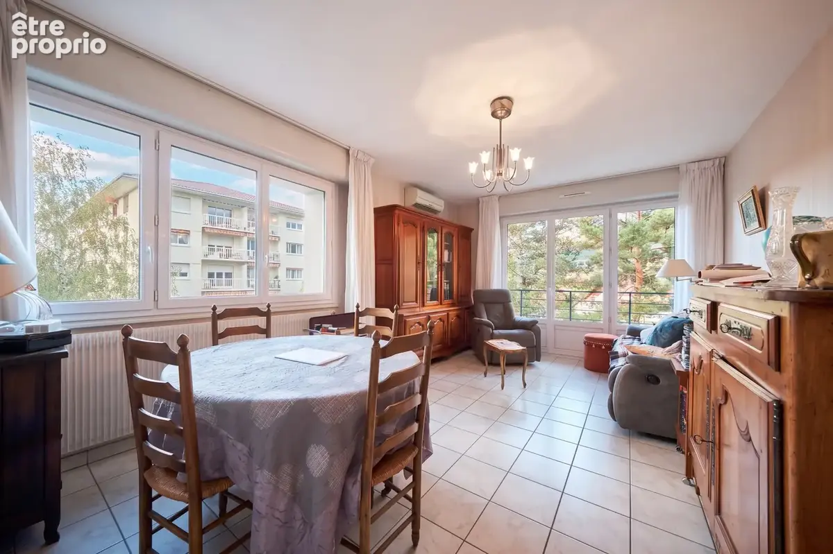 Appartement à ANNECY-LE-VIEUX