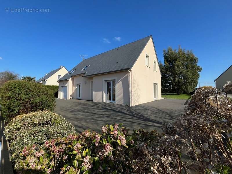 Maison à BALLEROY
