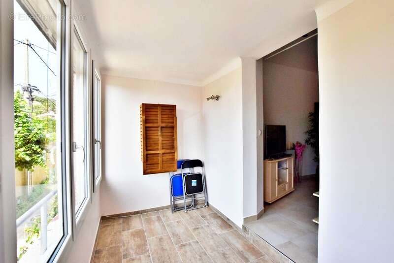 Maison à vendre 6 pièces LE LAVANDOU-SAINT CLAIR (83) - photo 7