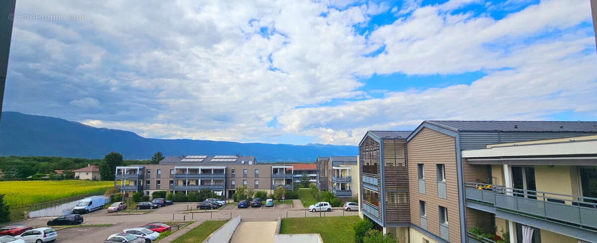 Appartement à VALLEIRY