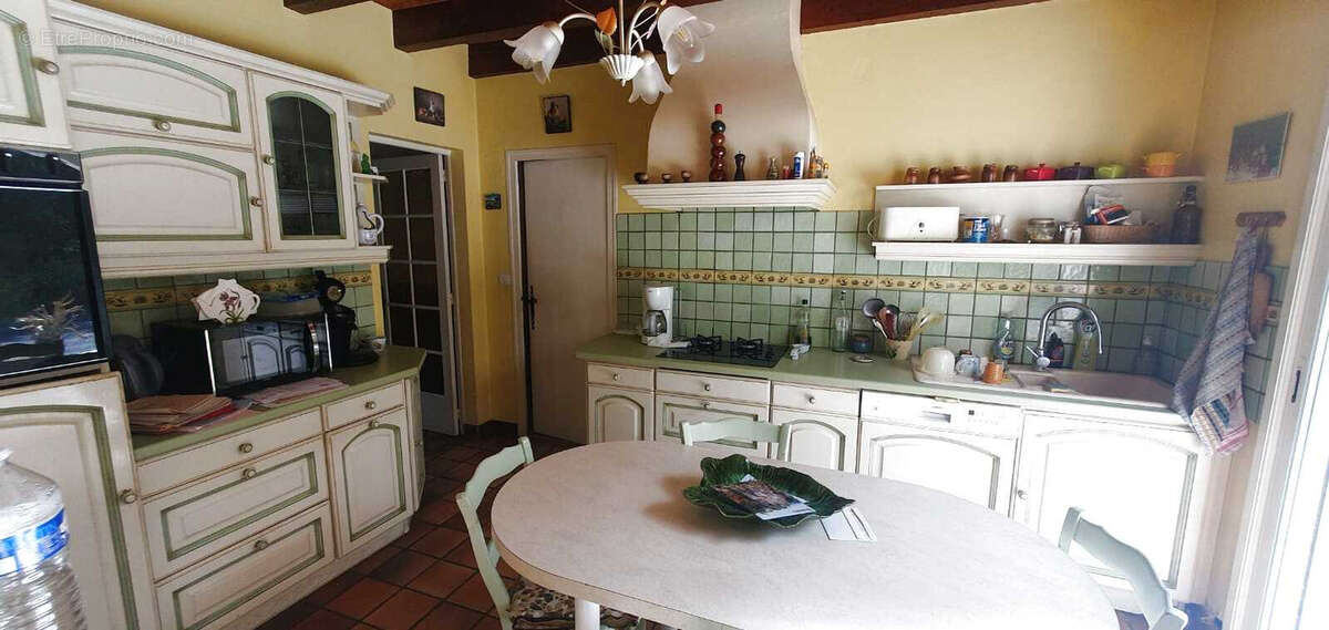 Maison à VOEUIL-ET-GIGET