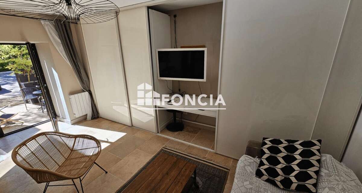 Appartement à LE THOLONET