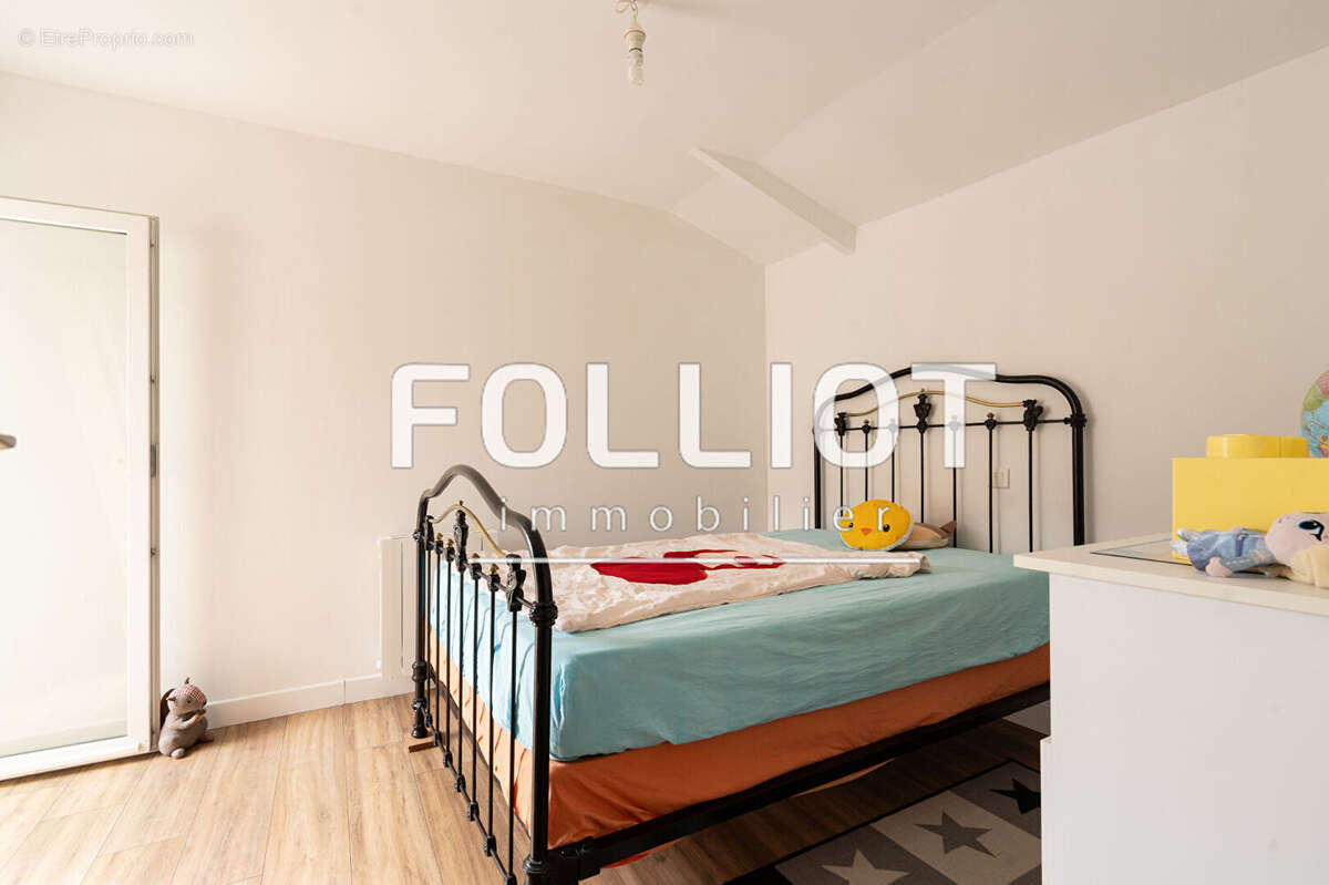 Maison à SURTAINVILLE