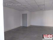 Commerce à EGUILLES