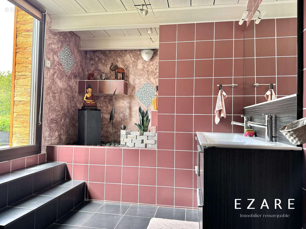 Maison à BELLENEUVE