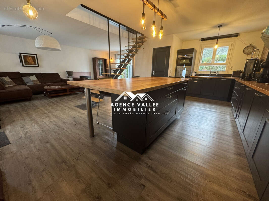 Maison à SAINT-GERMAIN-LES-CORBEIL