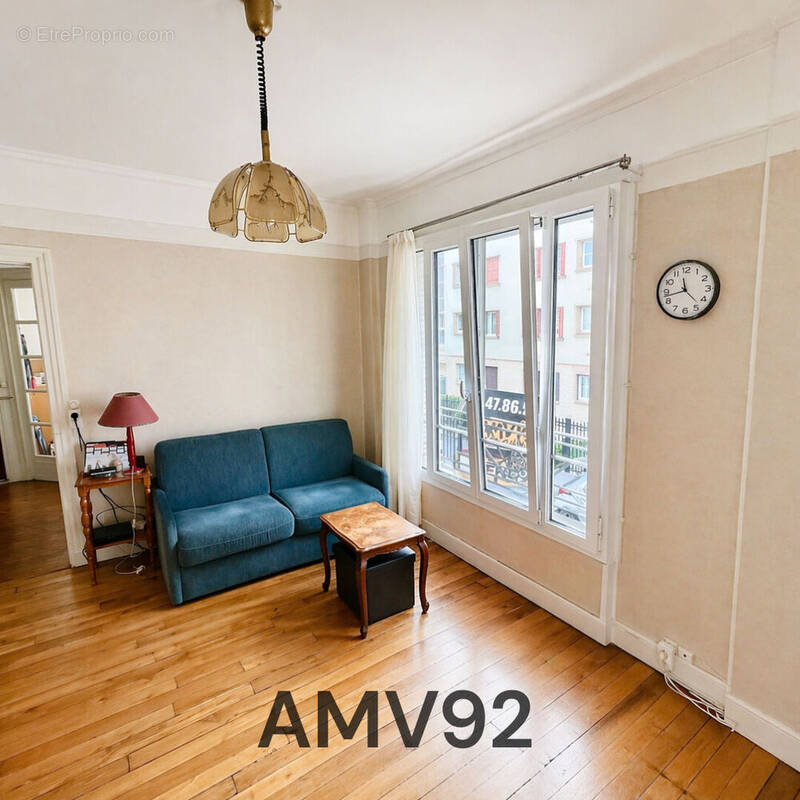 Appartement à LA GARENNE-COLOMBES
