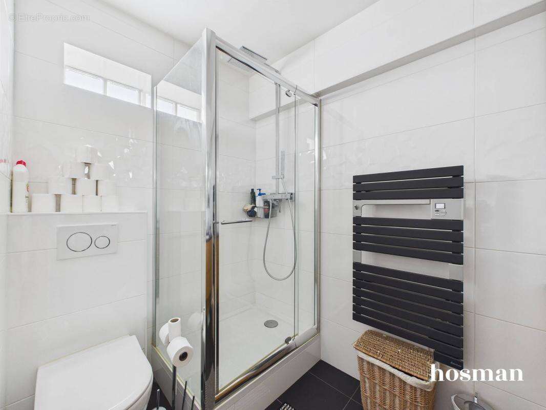 Appartement à PARIS-19E