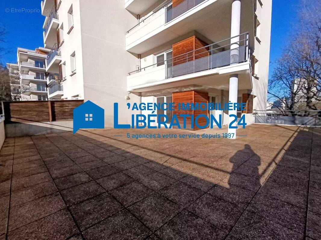 Appartement à SAINT-ETIENNE