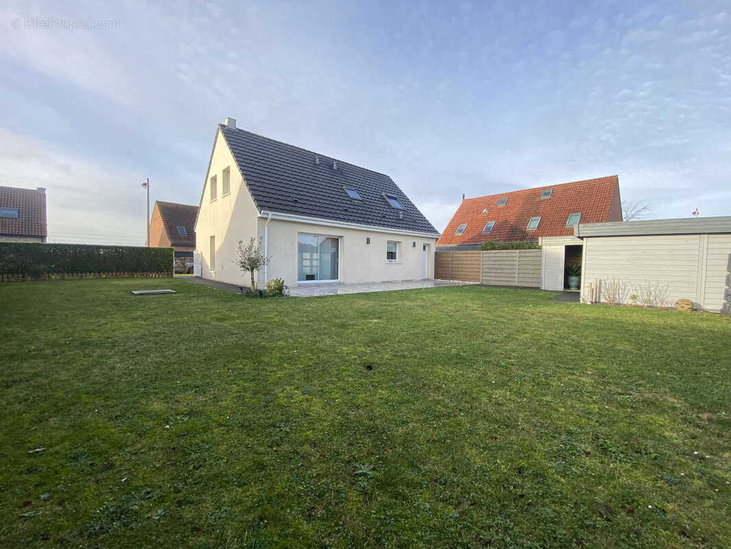 Maison à COURRIERES