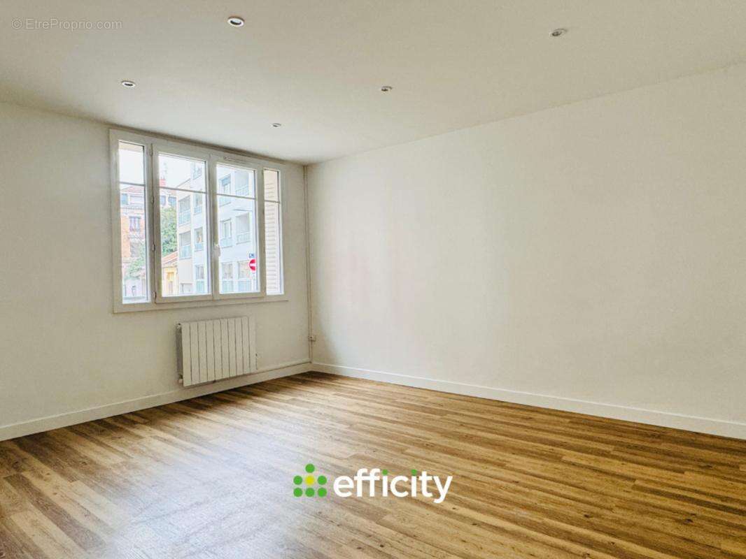 Appartement à VILLEURBANNE
