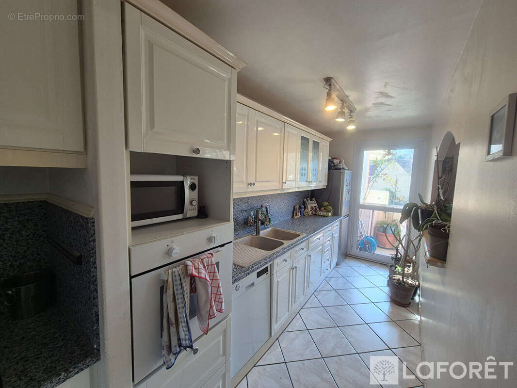 Appartement à VILLEBON-SUR-YVETTE