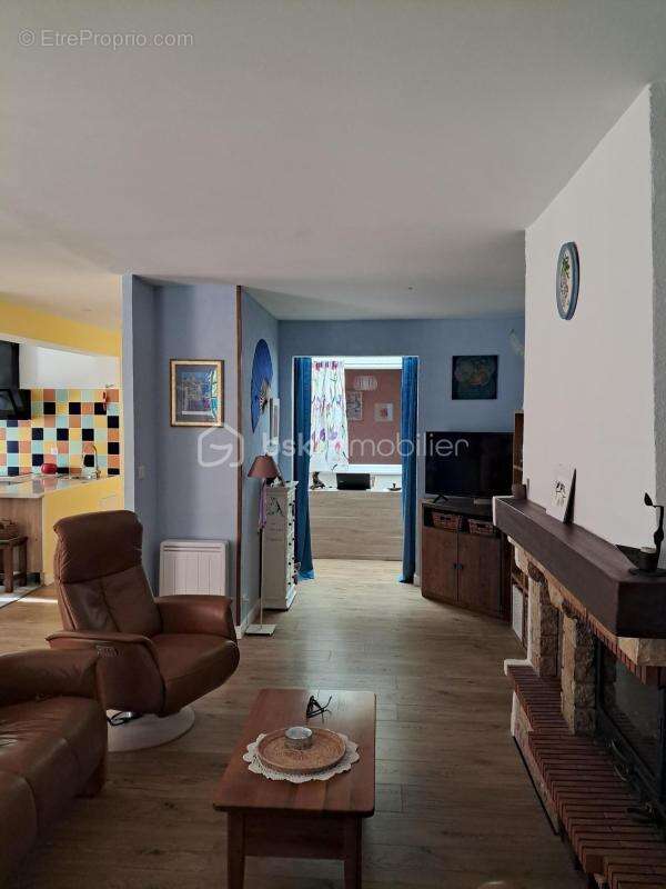 Maison excellent état - 3 chambres - garage 120m² - terrasse - photo 9