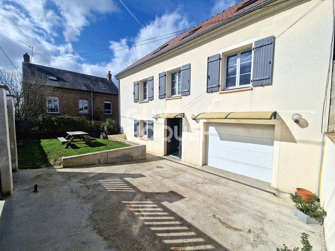 Maison à BUCY-LE-LONG